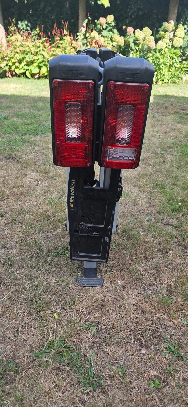 Movanext Kantelbare Fietsendrager - 13 polige stekker, Ophalen, 2 fietsen, Gebruikt, Trekhaakdrager