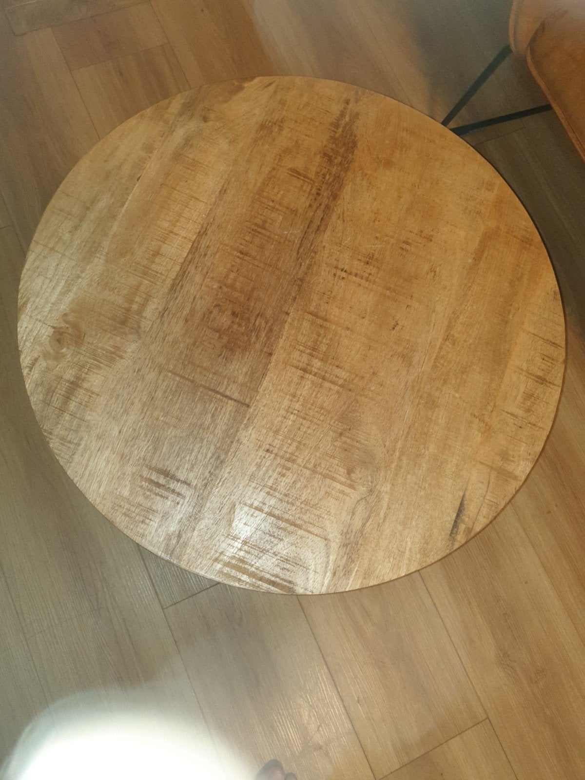 Ronde houten salontafel met metalen onderstel, Gebruikt, Rond, 55 tot 75 cm, Hout