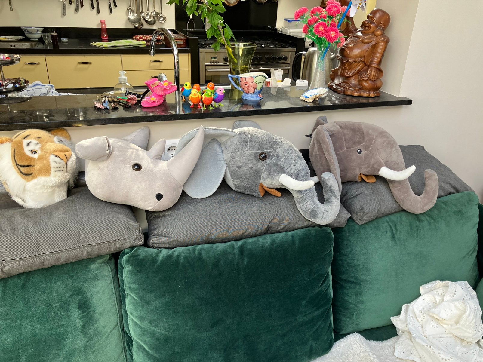 Pluche olifant tijger neushoorn kop voor aan de wand p/st., Ophalen, Zo goed als nieuw