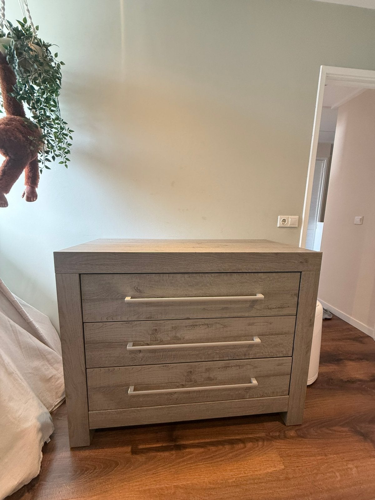 Commode Grijs, Ophalen, 50 tot 70 cm, 100 cm of meer, Zo goed als nieuw