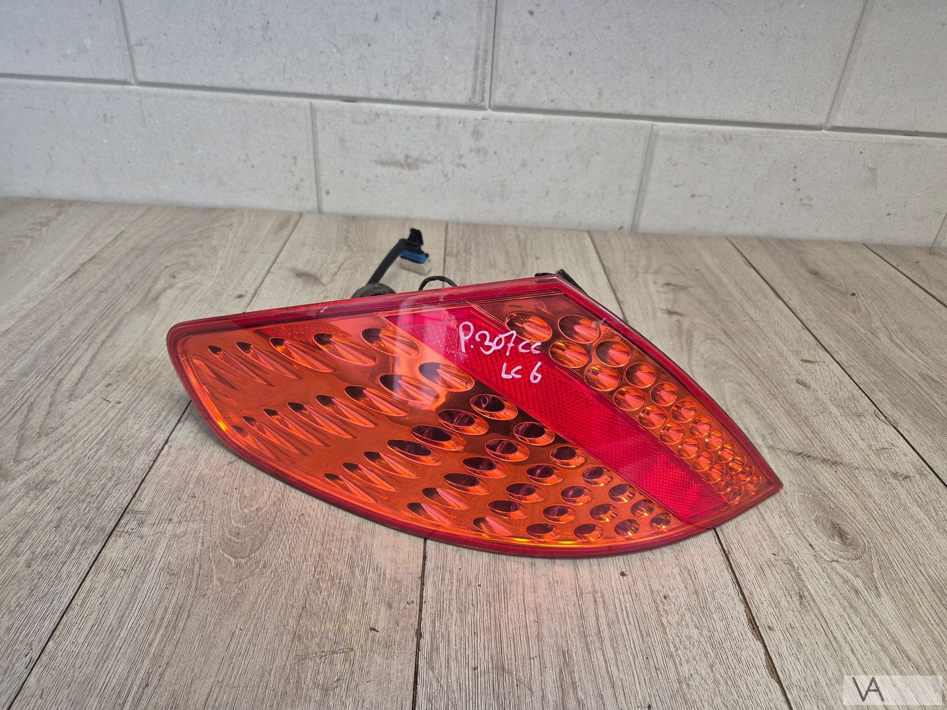 Achterlicht links van Peugeot 307 cc 2004 - 2009 carrosserie, Auto-onderdelen, Verlichting, Gebruikt, -, -, Ophalen of Verzenden