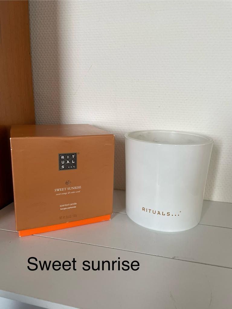 Rituals sweet sunrise happy Buddha geurkaars xl 1000 gram, Overige materialen, Wit, Ophalen of Verzenden, Zo goed als nieuw