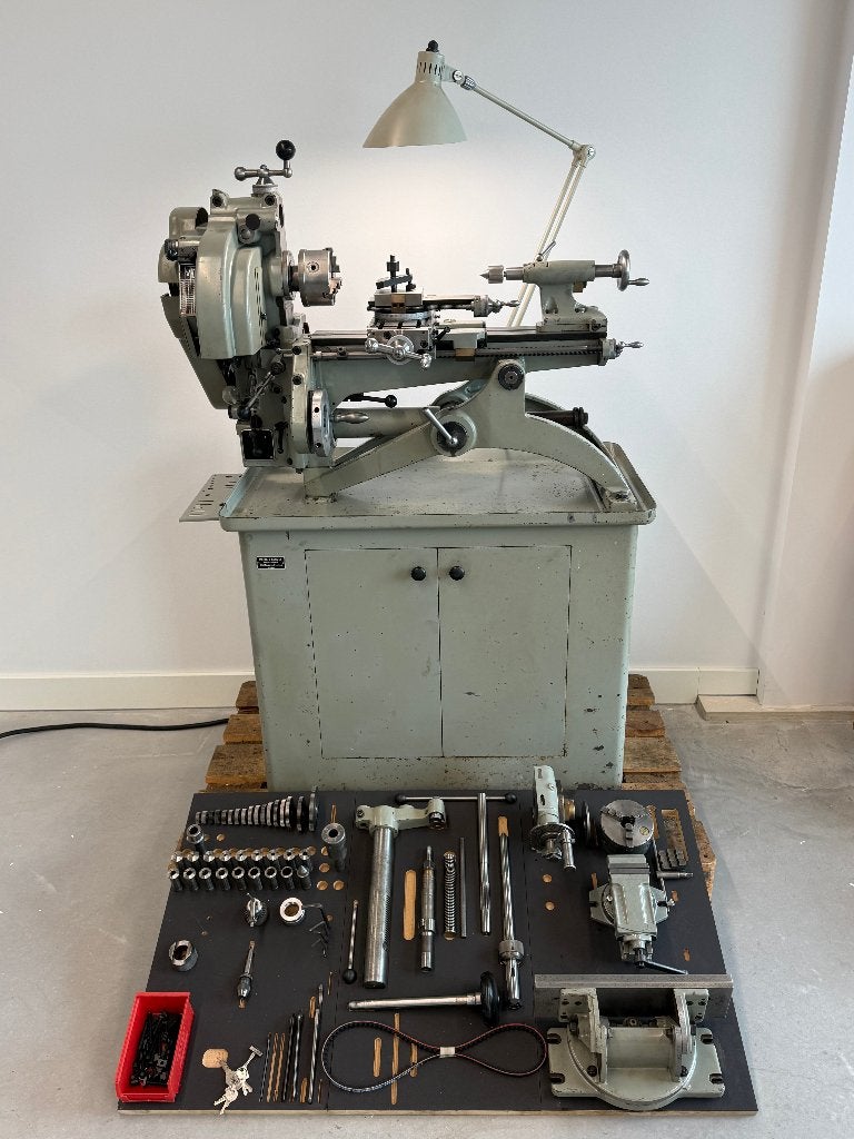 Astoba Meyer & Burger UW1 – Universal-draaibank freesmachine, Zakelijke goederen, Machines en Bouw | Metaalbewerking, Ophalen