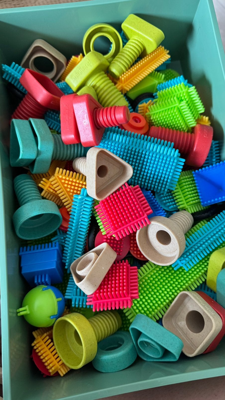 Bristle blokken, Ophalen