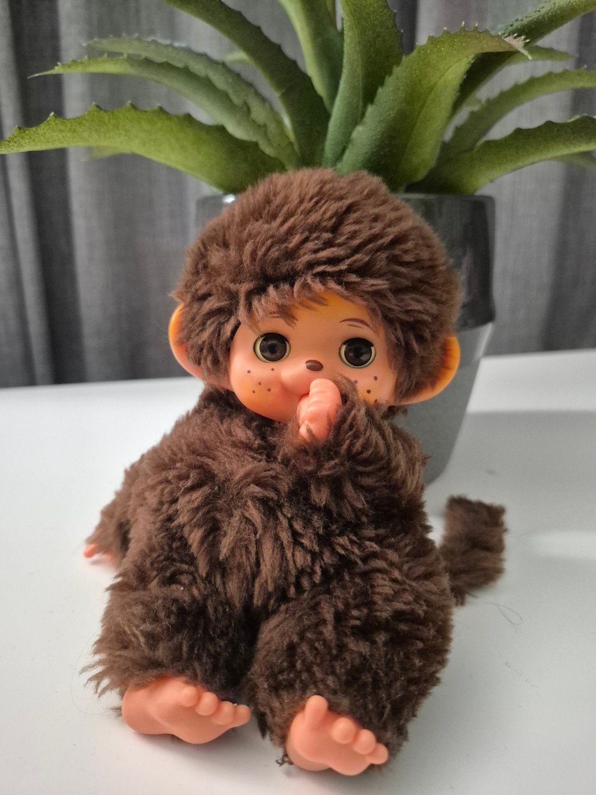 Vintage Monchhichi met "Sleepy Eyes" - Bruin, Ophalen of Verzenden