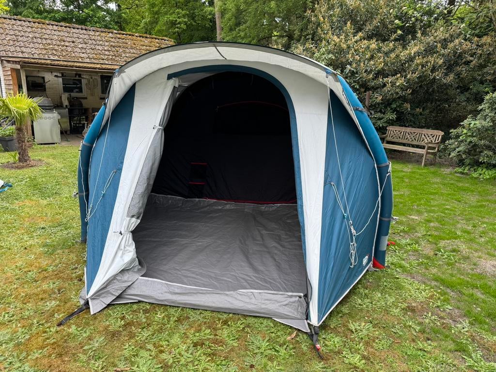 Quechua AIR SECONDS 4.1 FRESH & BLACK nieuw staat, Caravans en Kamperen, Tenten, Ophalen, Zo goed als nieuw, Tot en met 4