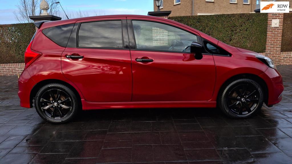 Nissan Note 1.2 DIG-S Black Edition Automaat Keyless Start&G, Auto's, Stof, Gebruikt, Euro 6, 1045 kg