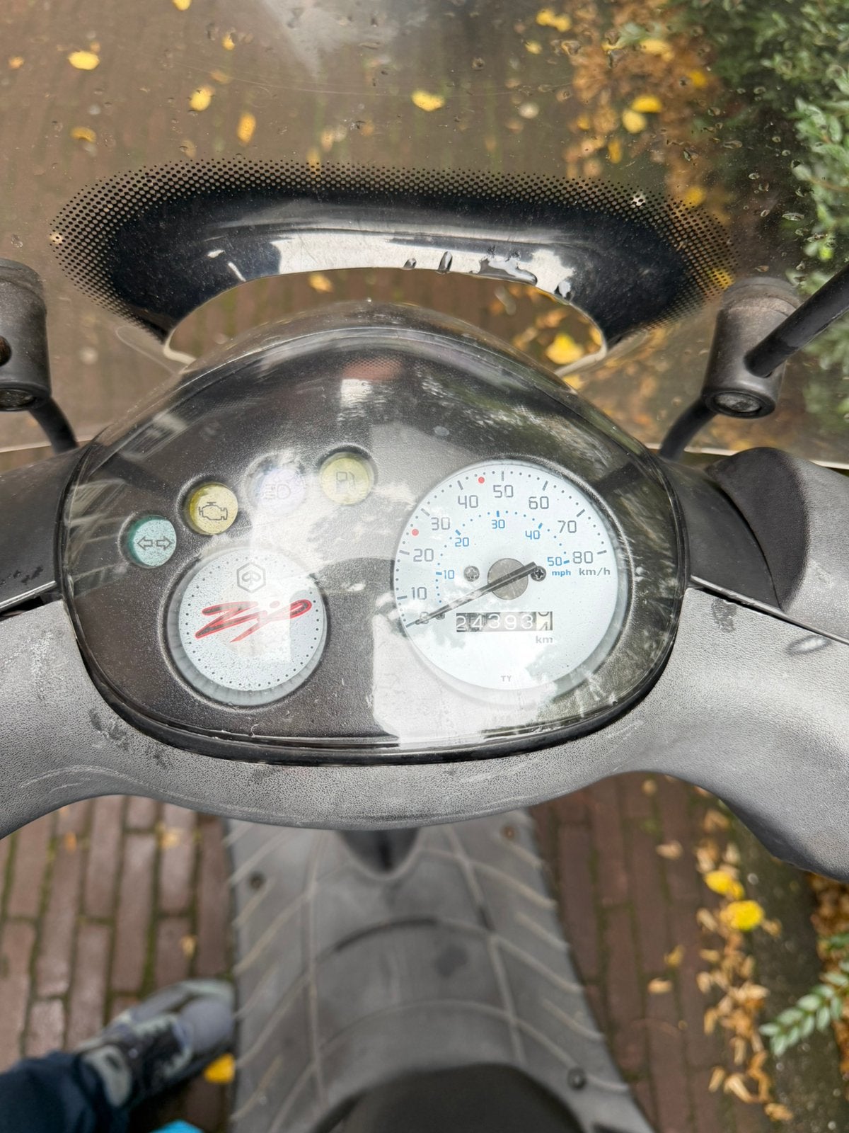 Piagio zip 24/500 km gereden, Fietsen en Brommers, Ophalen, Gebruikt, Maximaal 45 km/u, Zip