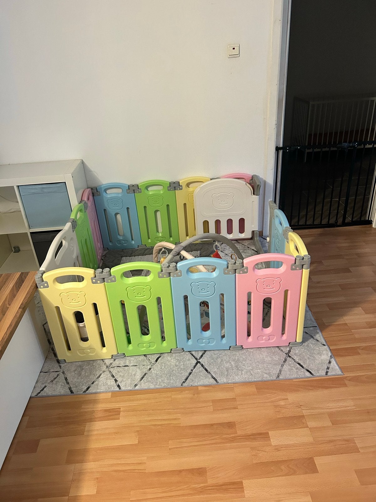 Kleurrijke Baby Box / Speelpark - Zo goed als nieuw, Kinderen en Baby's, Ophalen, Zo goed als nieuw, Vierkant