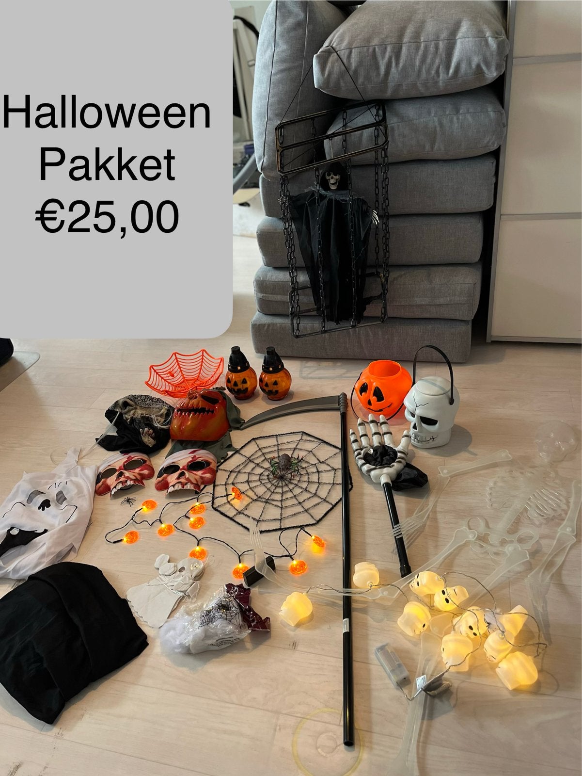 Groot Halloween Pakket - Decoratie, Maskers & Meer!, Ophalen, Gebruikt, Feestartikel, Halloween of Griezel
