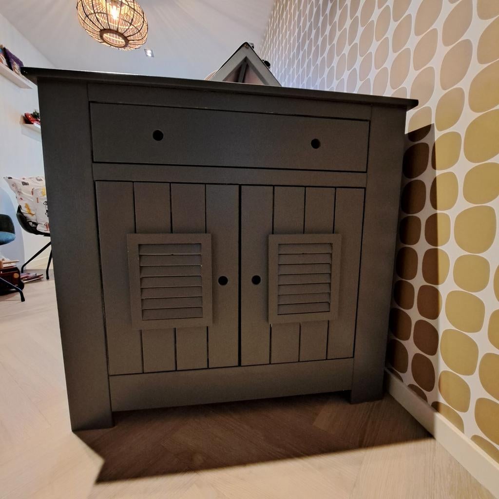 Stoere commode voor kinderkamer, Ophalen, Gebruikt