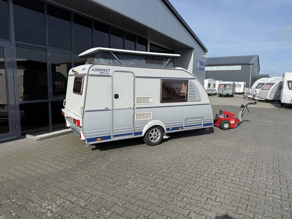 Kip Kompakt Special 37 EKV Langslaper + WC + Luifel #hefdak#, Kip, Bedrijf, Treinzit, Schokbreker