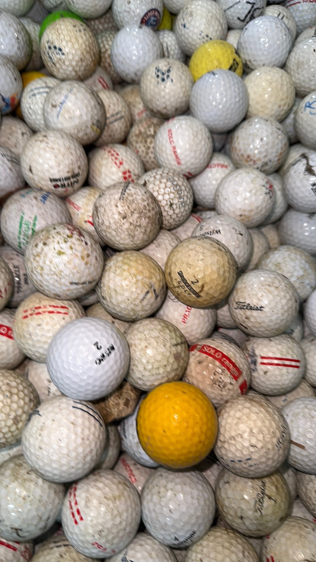 Gebruikte golfballen mix 100 stuks, Ophalen of Verzenden, Zo goed als nieuw, Bal(len)