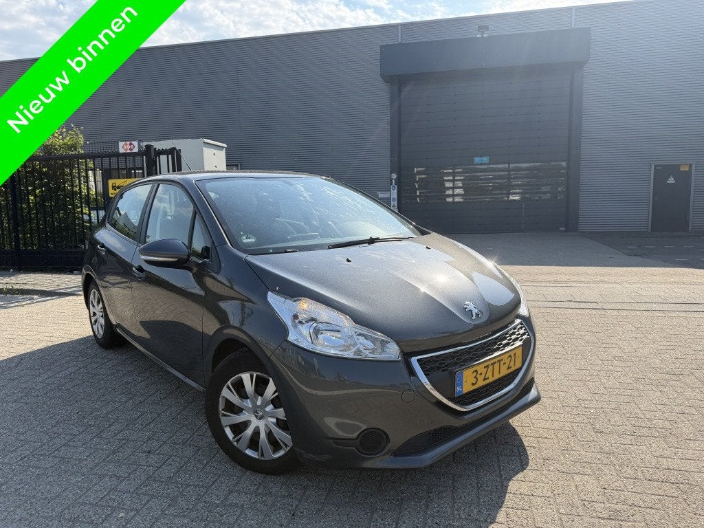 Peugeot 208 1.6HDI Navigatie|Clima|Cruise Euro6 (bj 2015), Auto's, Peugeot, Gebruikt, Euro 6, 4 cilinders, Electronic Stability Program (ESP)