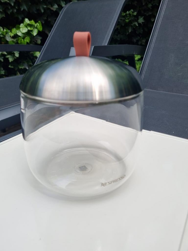Nespresso Display Mia Dispenser - Zo goed als nieuw, Overige typen, Zilver, Ophalen of Verzenden, Zo goed als nieuw