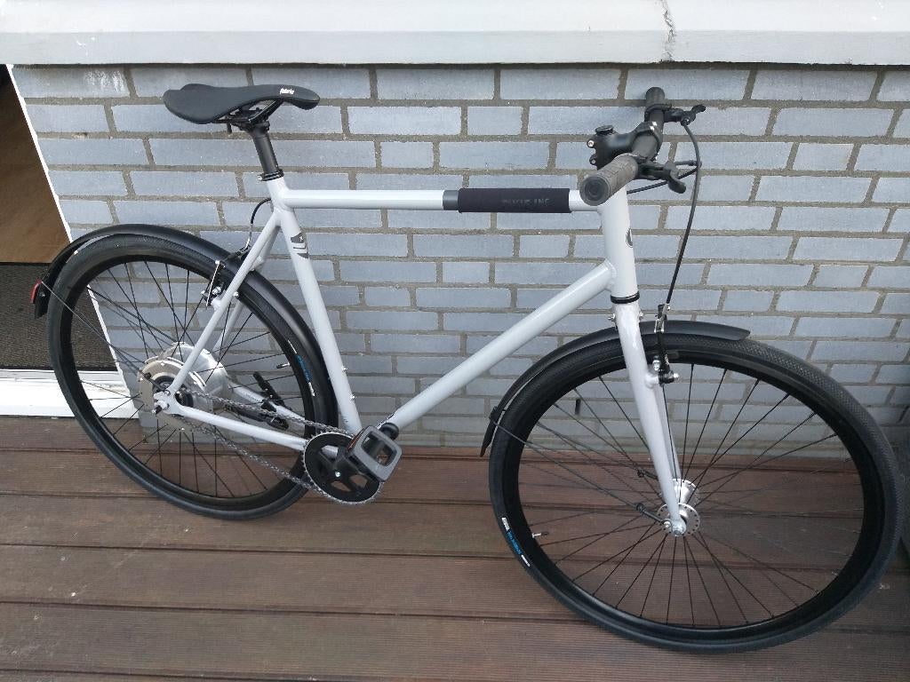 elektrische fiets, Fietsen en Brommers, Zo goed als nieuw, 55 tot 59 cm, 30 tot 50 km per accu, Ophalen