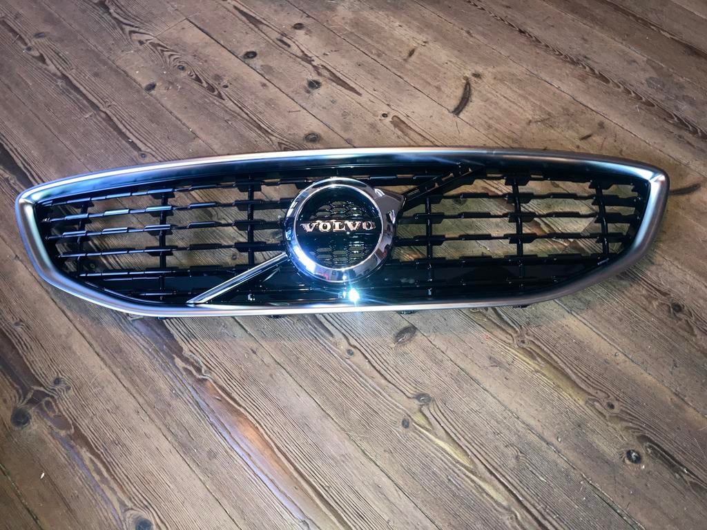 GRILL | VOLVO V40 | 2017-2020 | R-DESIGN | GLANZEND ZWART, Ophalen, Voor, Volvo, Bumper