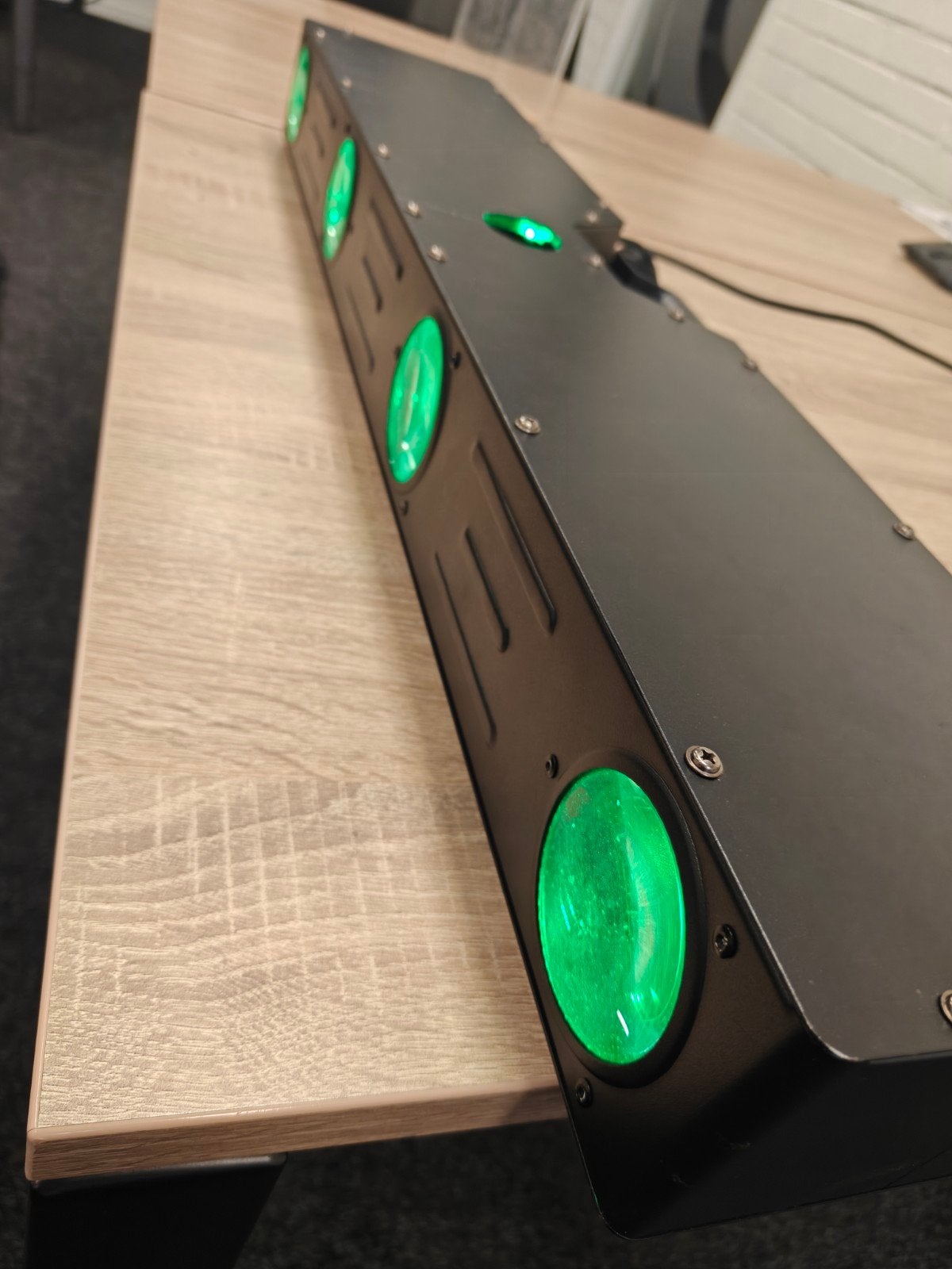 Eurolite LED MAT-BAR 4x64 RGB DMX Lichtbalk, Muziek en Instrumenten, Ophalen of Verzenden, Gebruikt, Licht, Kleur