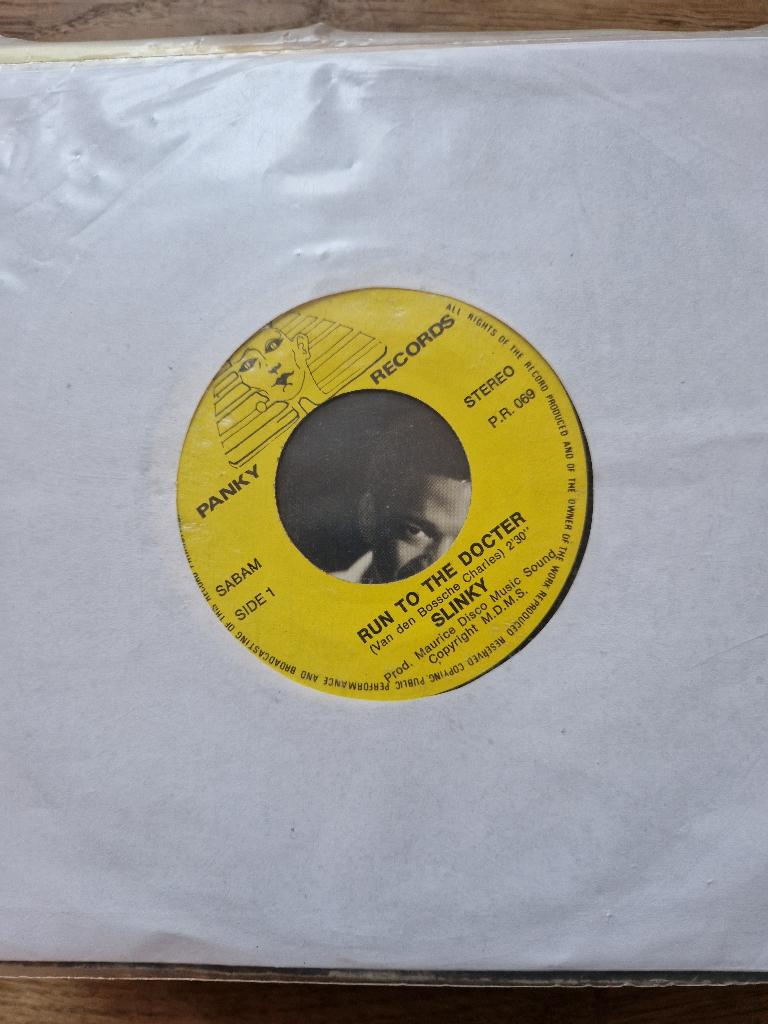 Slinky - Run To The Docter 7", Ophalen of Verzenden, Zo goed als nieuw, Pop