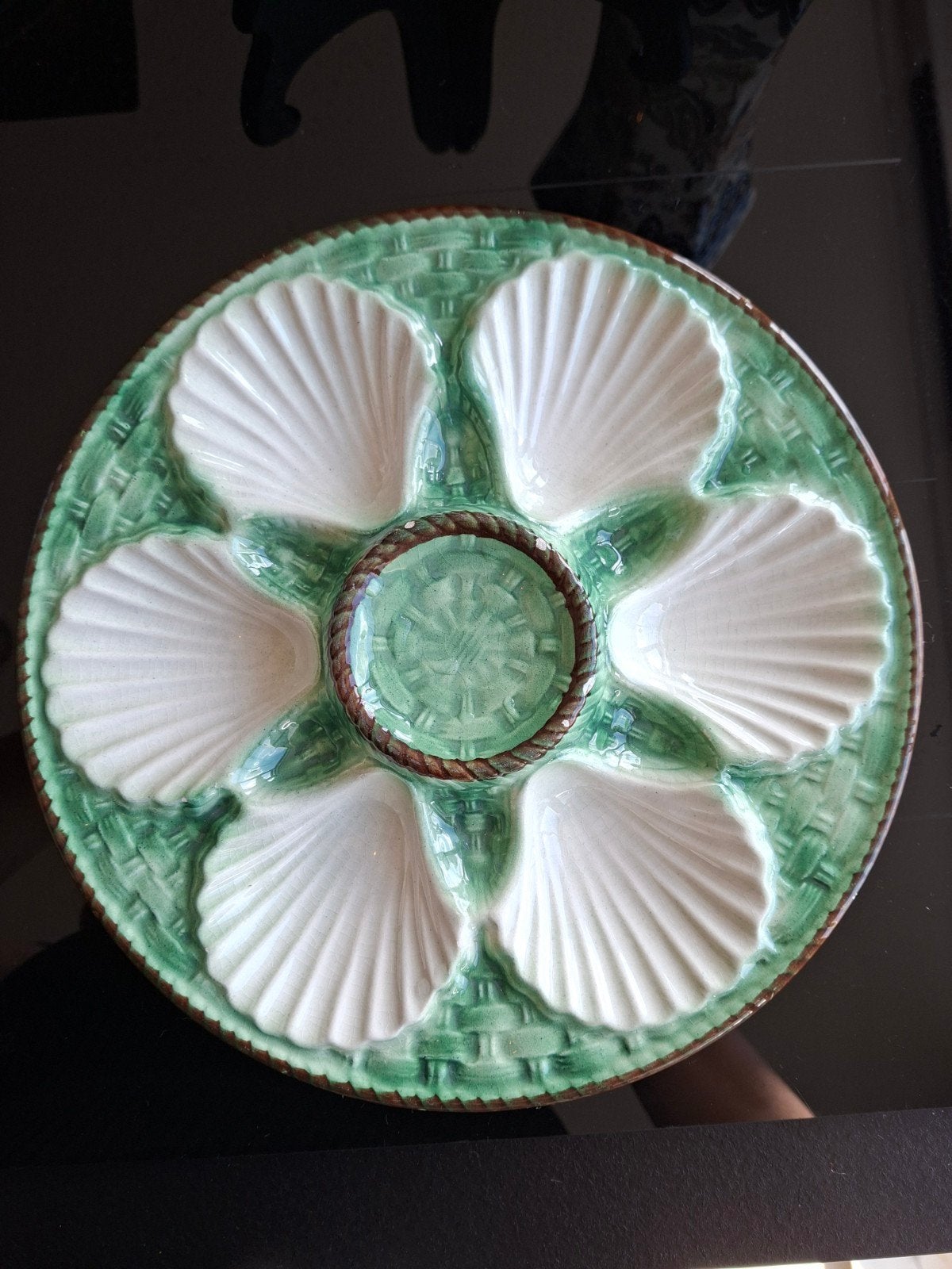 Antieke Franse oesterschaal Longchamp 1920 - Groen/Wit, Ophalen of Verzenden