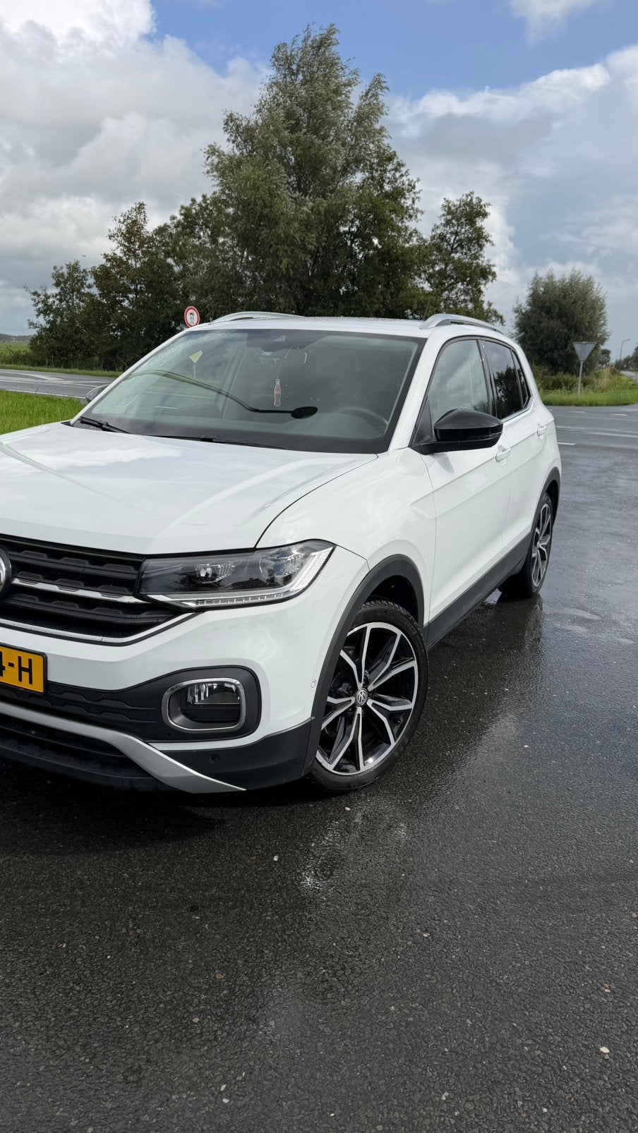 Volkswagen T-Cross 1.0 TSI Life 115pk 7-DSG 2019 Wit, T-Cross, Zwart, Leder en Stof, Wit