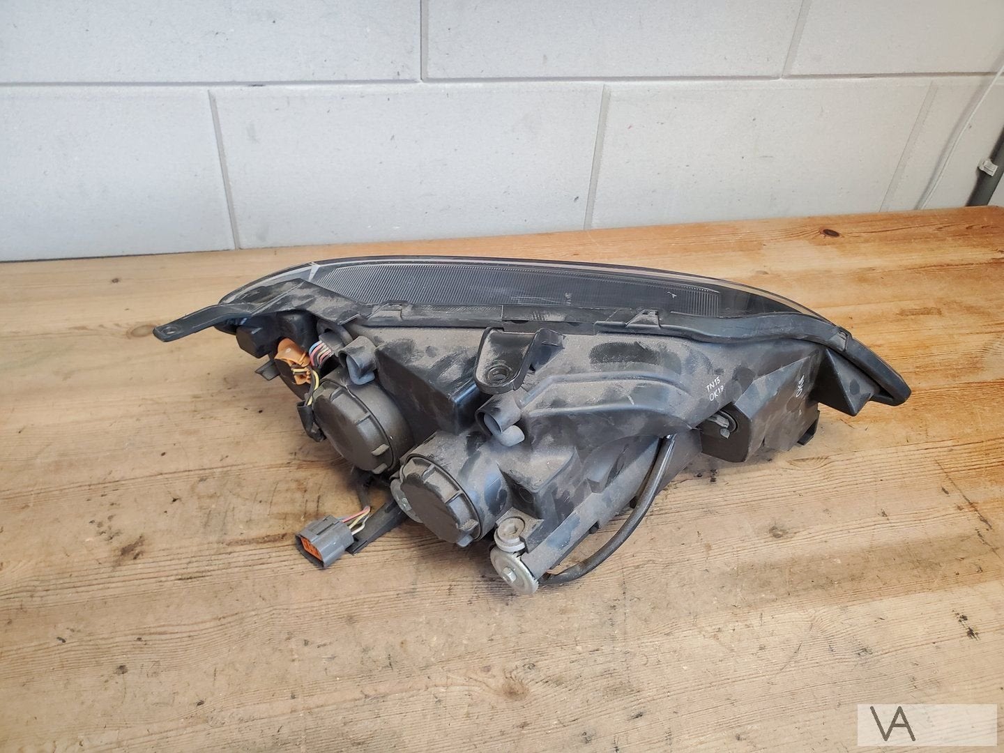 Mazda 2 2002 - 2007 koplamp links nette staat facelift €150, Gebruikt, -, -, Ophalen of Verzenden