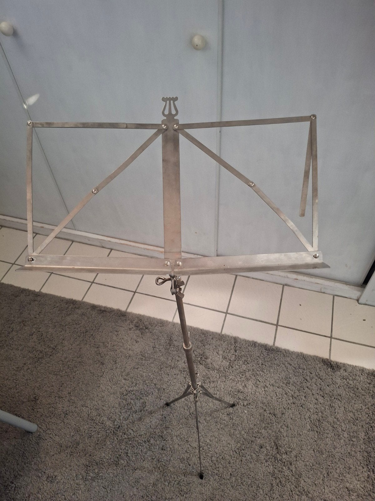 Stevige muziekstandaard, Ophalen of Verzenden, Gebruikt, Muziekstandaard