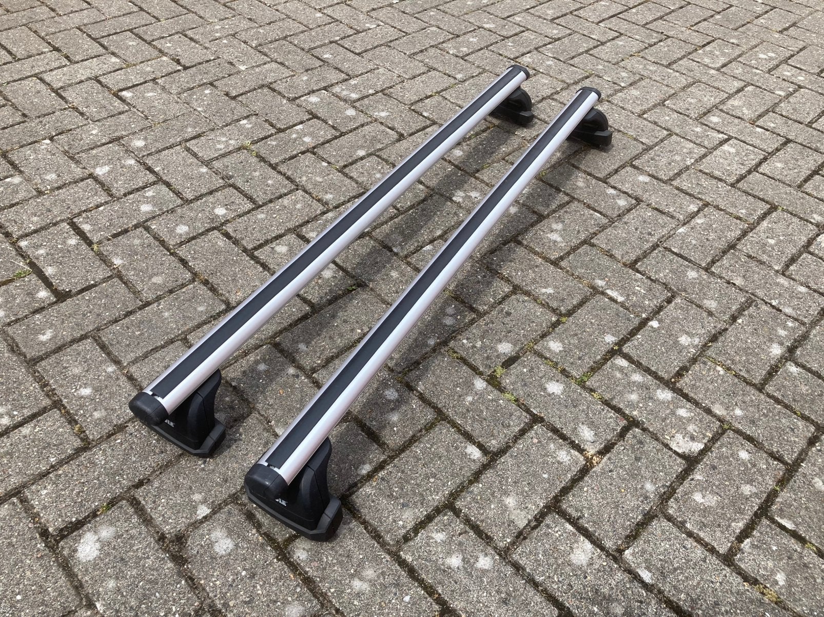 Thule dakdragers BMW 1 serie E81 E87 F20 F21, Auto diversen, Dakdragers, Ophalen, Zo goed als nieuw