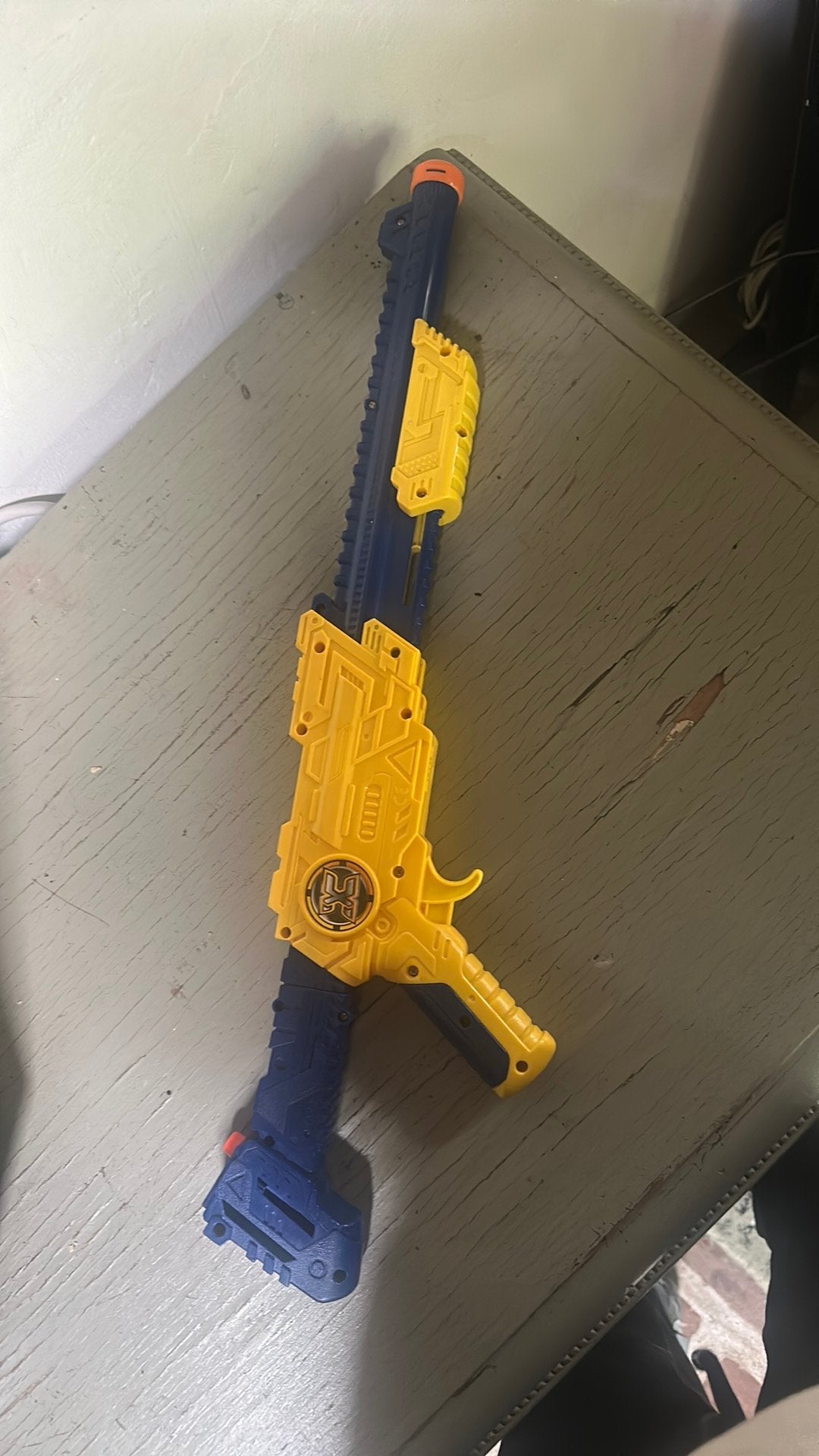 Nerf Shotgun-achtige Blaster - Geel/Blauw Speelgoedgeweer, Kinderen en Baby's, Speelgoed | Buiten | Actiespeelgoed, Ophalen of Verzenden
