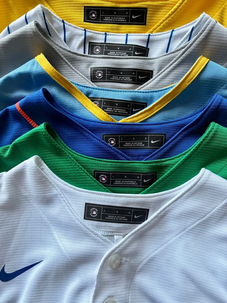 weinig gedragen MLB NFL NBA NHL jerseys jackets Nike New Era, Maat 52/54 (L), New Era, Gedragen, Algemeen