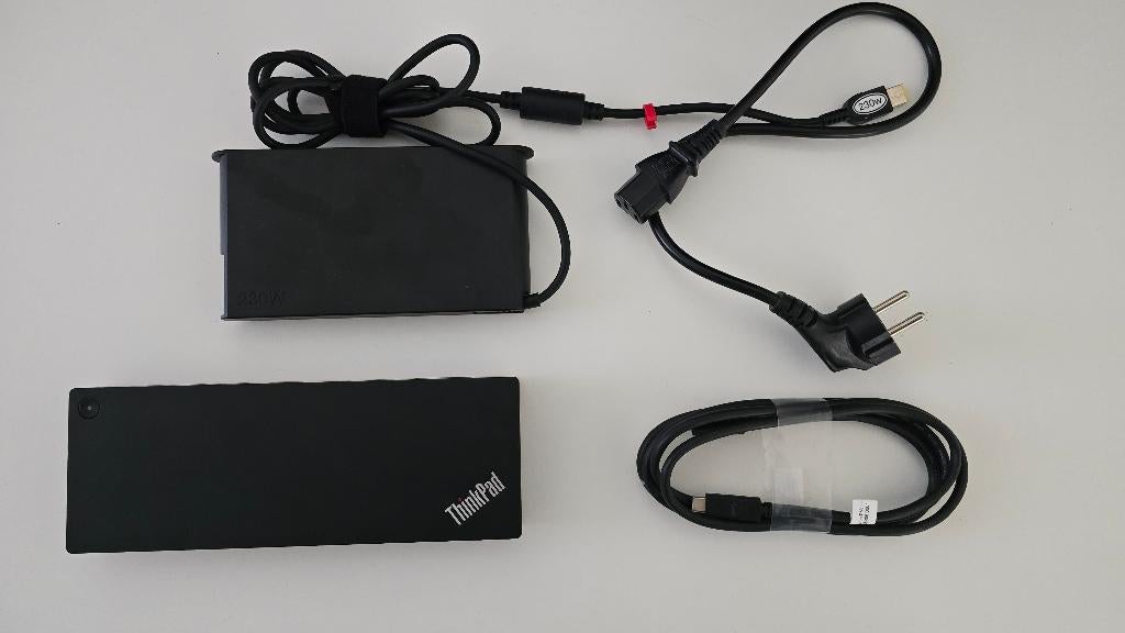 ThinkPad Thunderbolt 3 Workstation Dock Gen 2, Computers en Software, Dockingstations, Docking station, Lenovo ThinkPad, Ophalen of Verzenden