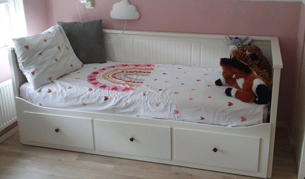 Ikea Hemnes bed, Huis en Inrichting, Ophalen, Gebruikt, Eenpersoons