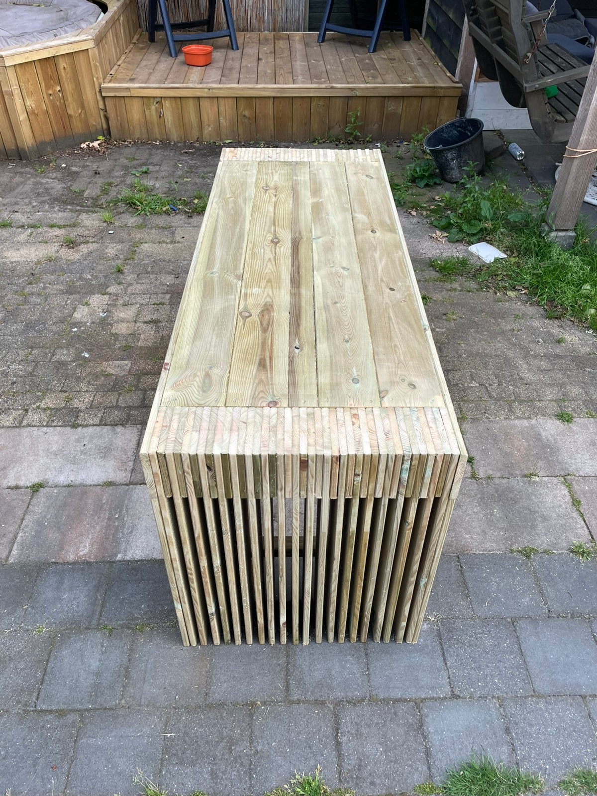 Handgemaakte tuin tafel, Ophalen, Zo goed als nieuw, Rechthoekig, Hout