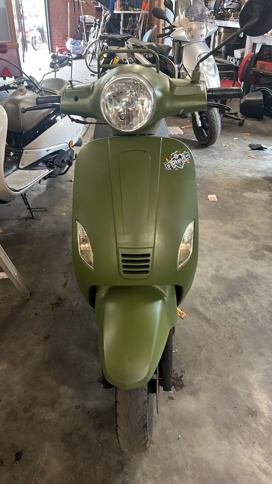 Agm scooter loop of sloop vespa look a like, Ophalen of Verzenden, Zo goed als nieuw, Overige typen, Overige merken