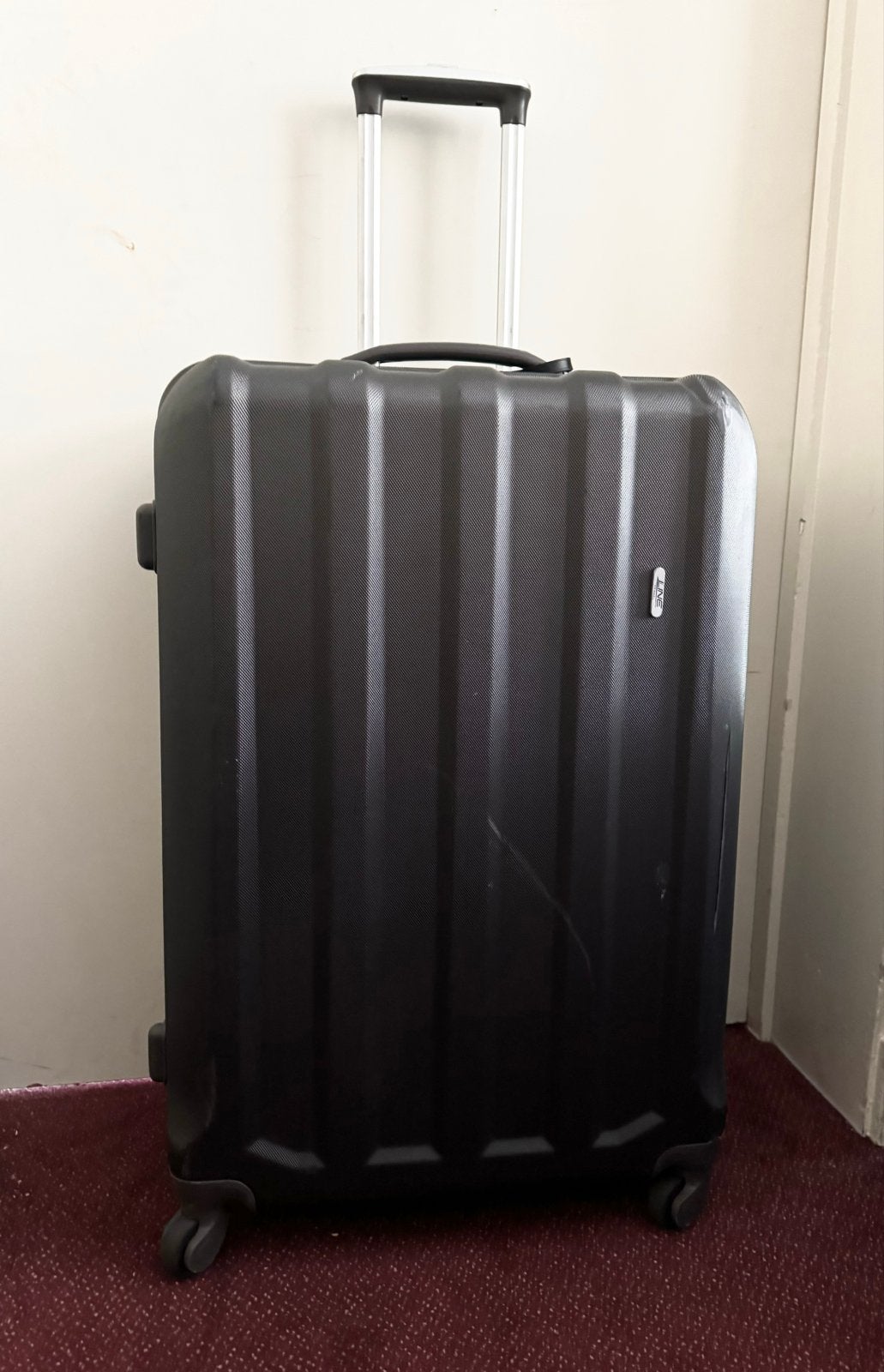 LineTravel Grote Koffer Wielen Slot 49x27x73 Grijs-Heel Goed, Gebruikt, Hard kunststof, 45 tot 55 cm, Ophalen of Verzenden