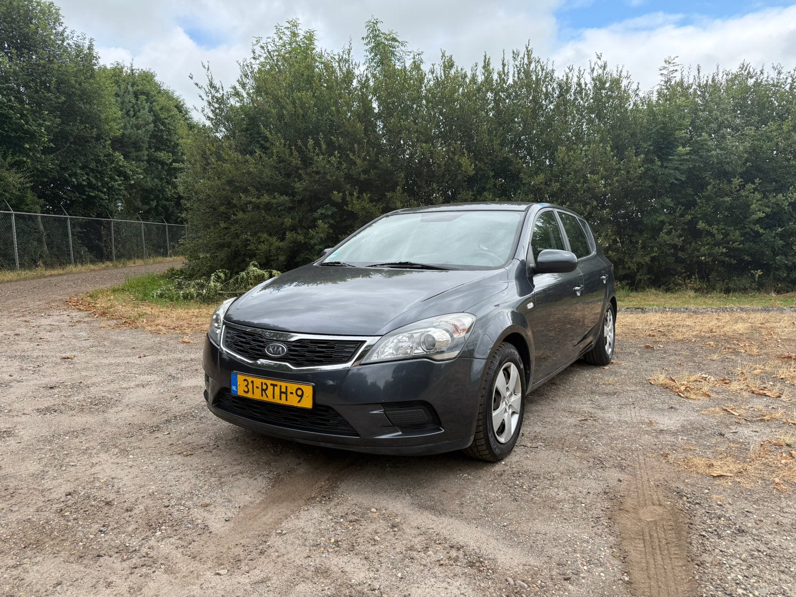 Kia (Pro) Cee d 1.4 Cvvt 2010 Grijs, Auto's, Euro 5, Stof, Zwart, 4 cilinders