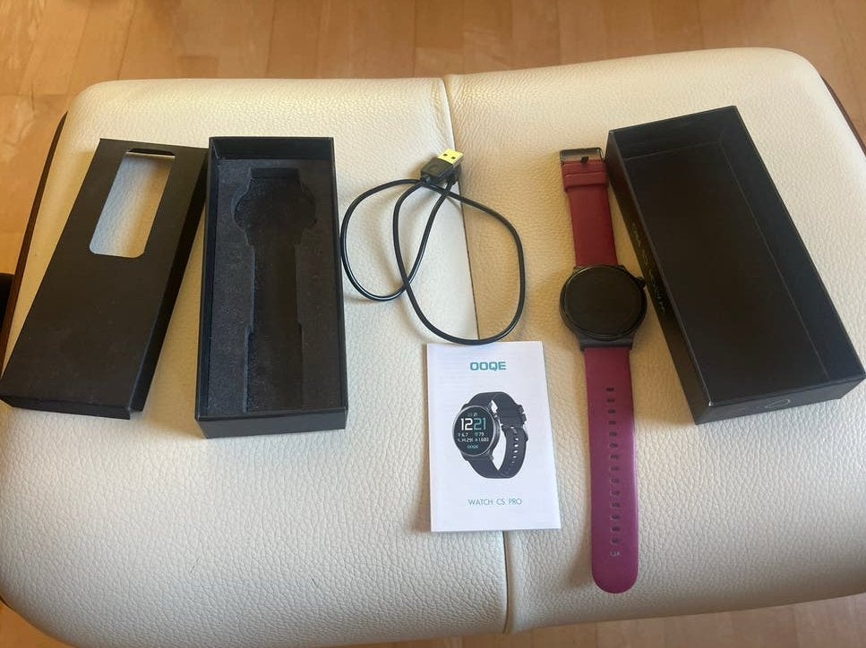 OOQE Watch CS Pro - Smartwatch met vele functies, Ophalen of Verzenden, Afstand, Zo goed als nieuw, Paars