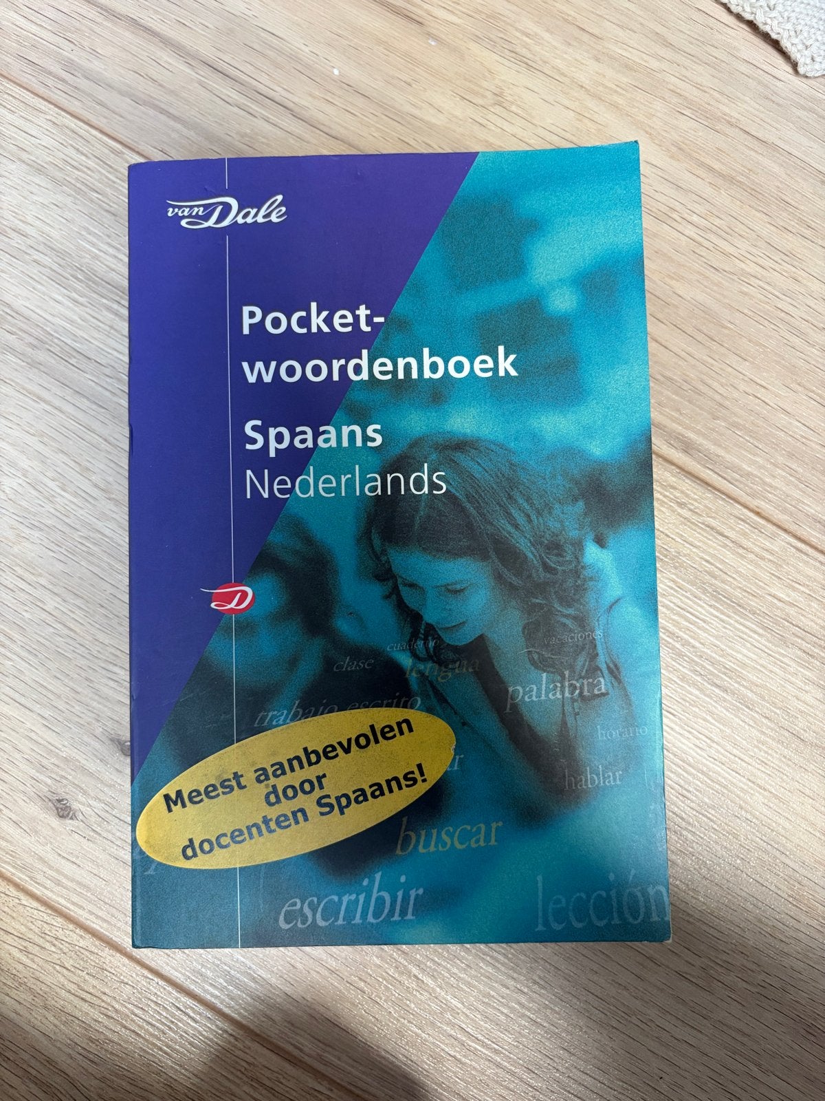 Van Dale Pocketwoordenboek Spaans-Nederlands, Ophalen of Verzenden, Zo goed als nieuw, Non-fictie