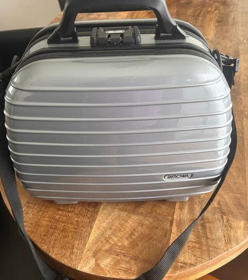 Rimowa koffer- Zo goed als nieuw, Ophalen of Verzenden, Zo goed als nieuw, Grijs, Met slot