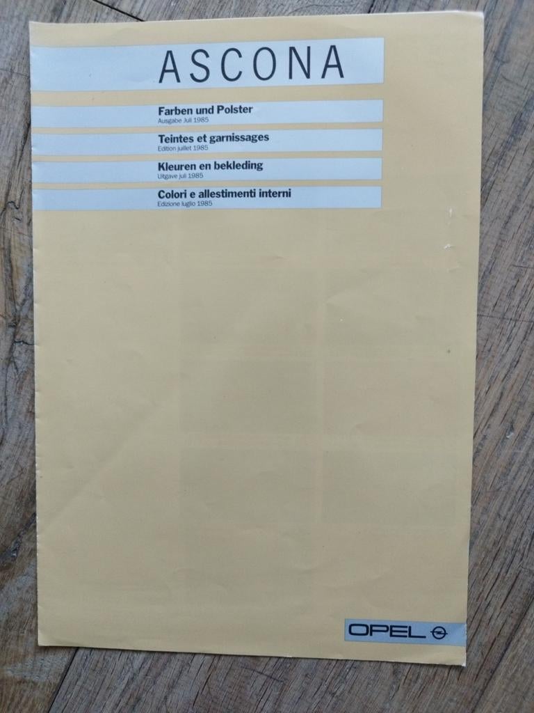 Opel Ascona Kleuren- en Bekledingsfolder 1985, Gelezen, Opel, Opel, Ophalen of Verzenden