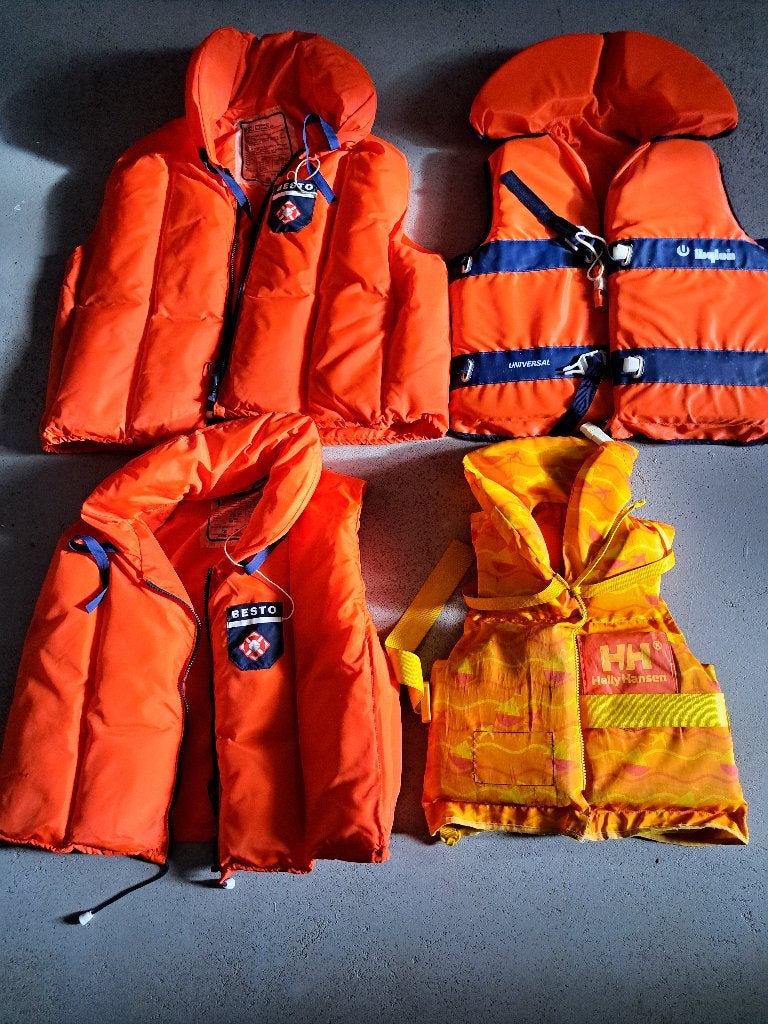 zwemvest, Watersport en Boten, Watersportkleding, Ophalen, Zo goed als nieuw, Dame of Heer, Reddingsvest of Zwemvest