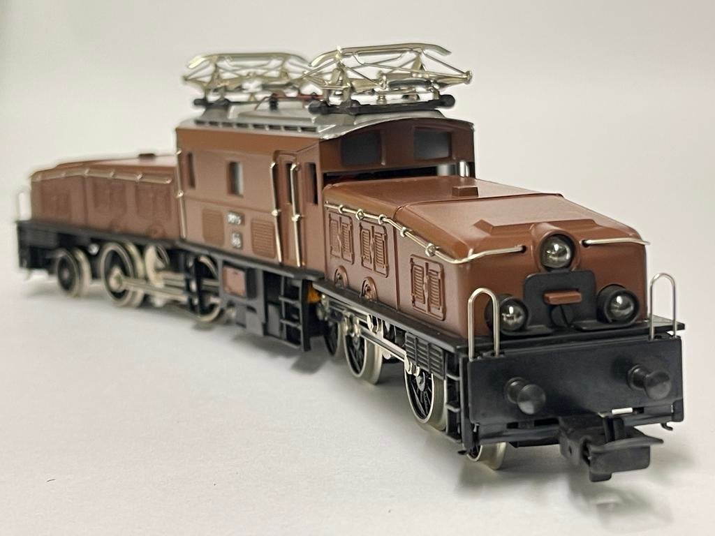 ** NIEUW ** Märklin 30159 * KROKODIL * met Aankoopbon 1996 *, Hobby en Vrije tijd, Modeltreinen | H0, Wisselstroom, Locomotief