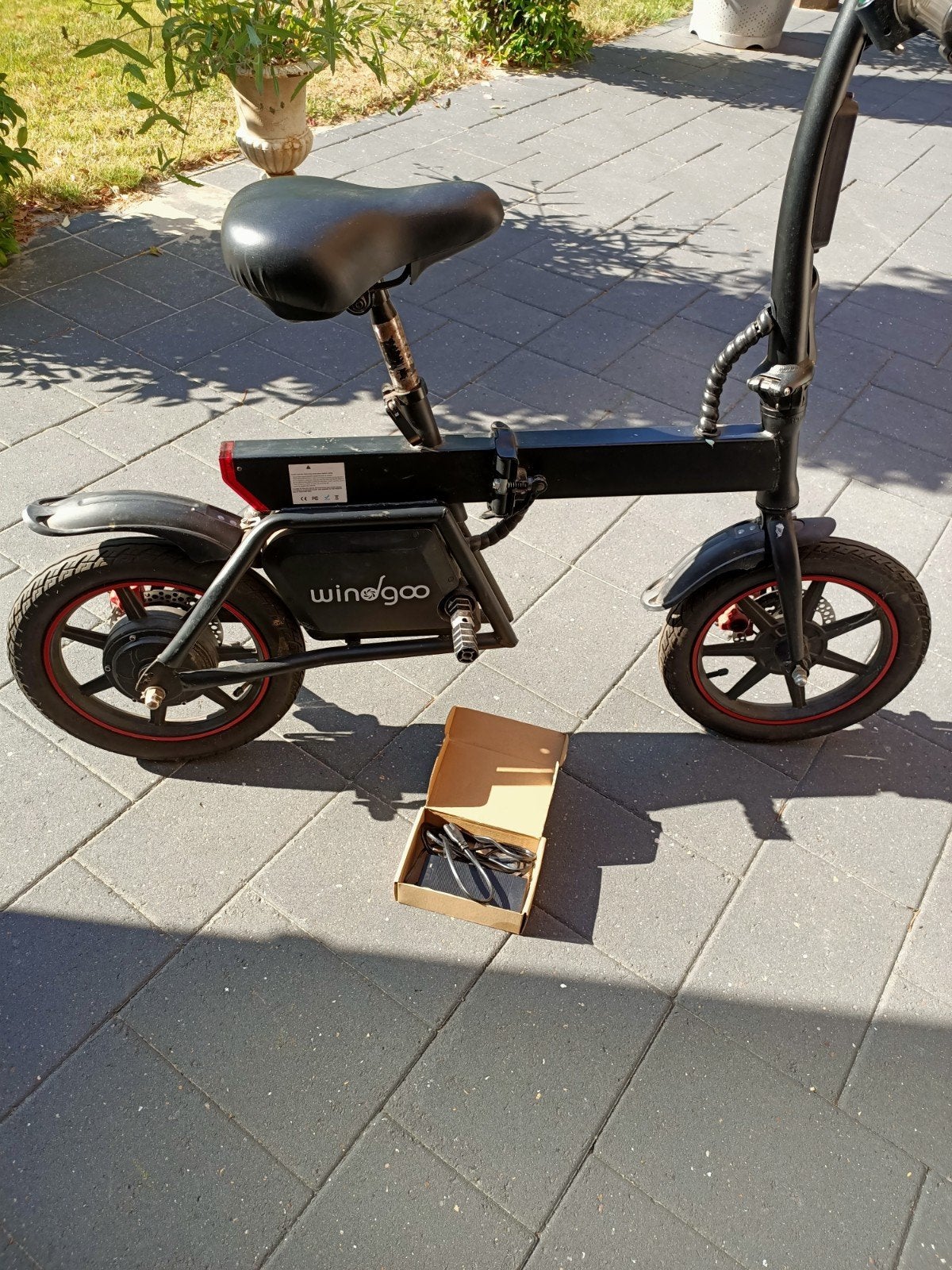 Windgoo elektrische step compleet met oplader, Ophalen of Verzenden