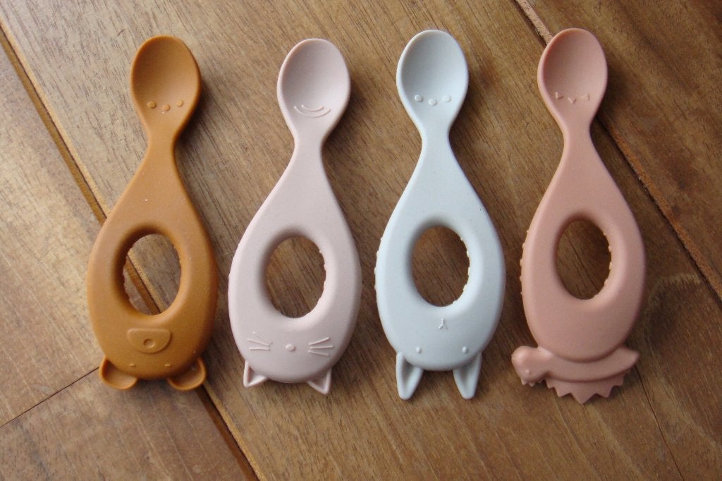 Liewood Liva Siliconen baby Lepel 4 stuks NIEUW €9,95, Ophalen of Verzenden, Nieuw, Overige typen