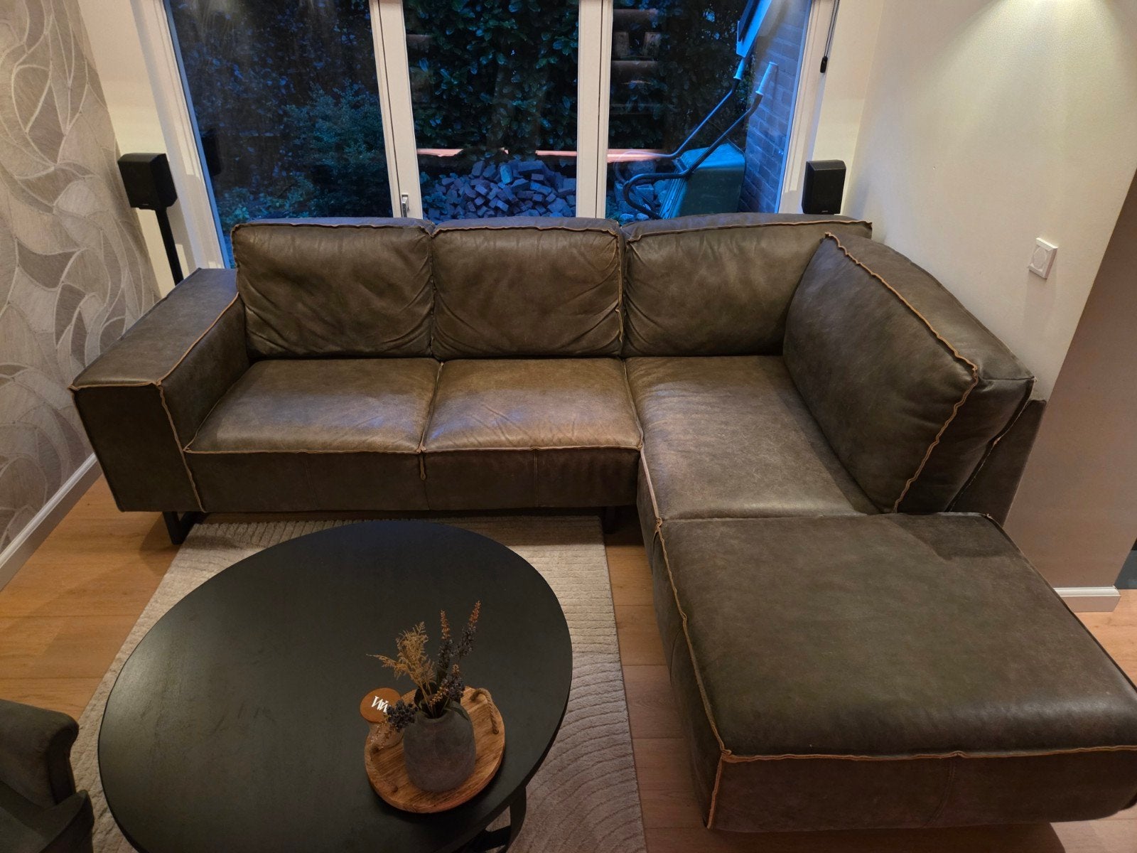 Leren hoekbank met chaise longue, Modern, Comfortabel, 250 tot 300 cm, Gebruikt, Leer