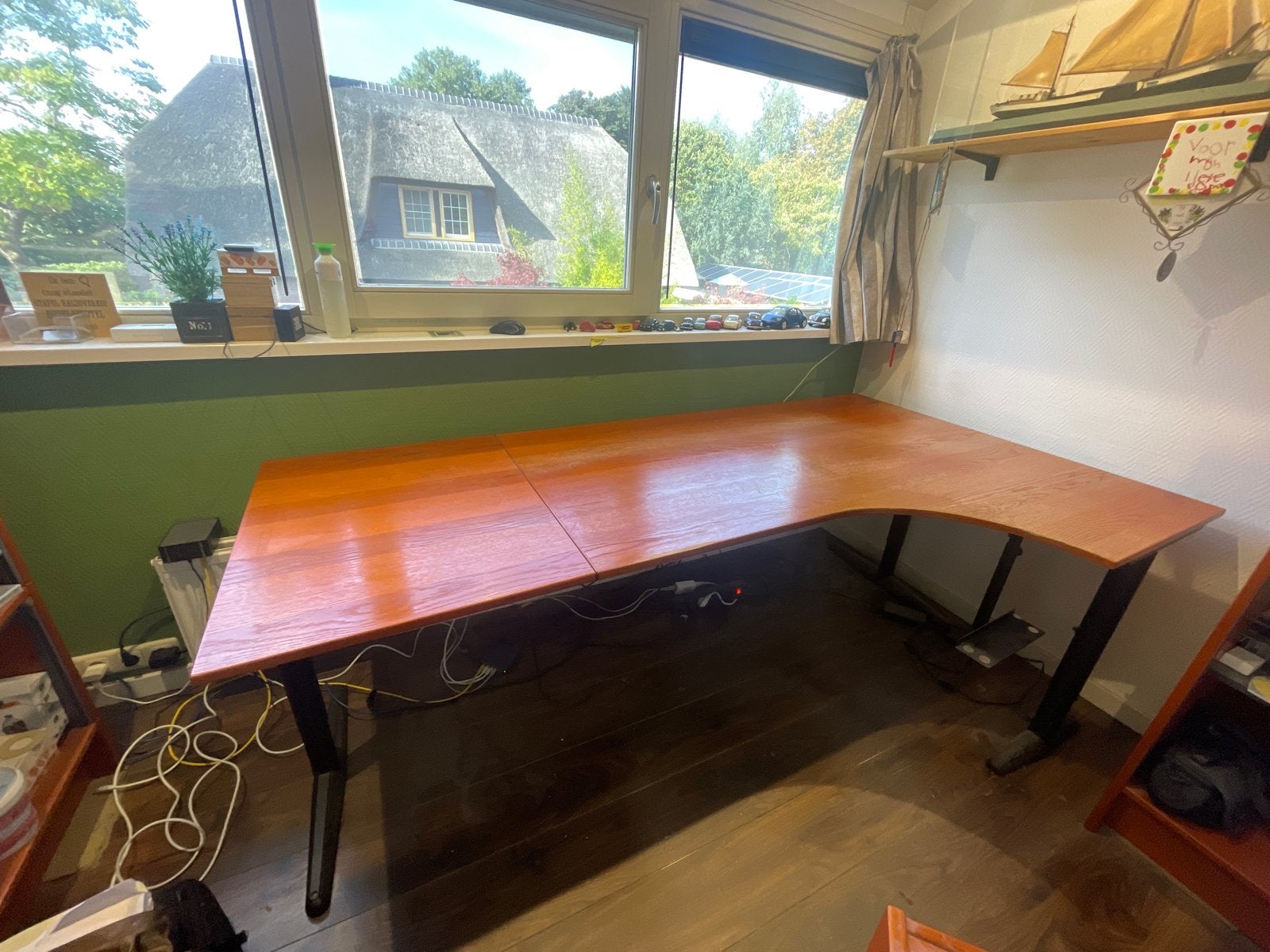 Hoekbureau, in hoogte verstelbaar, Huis en Inrichting, Ophalen, Gebruikt, Hout, Hoekbureau