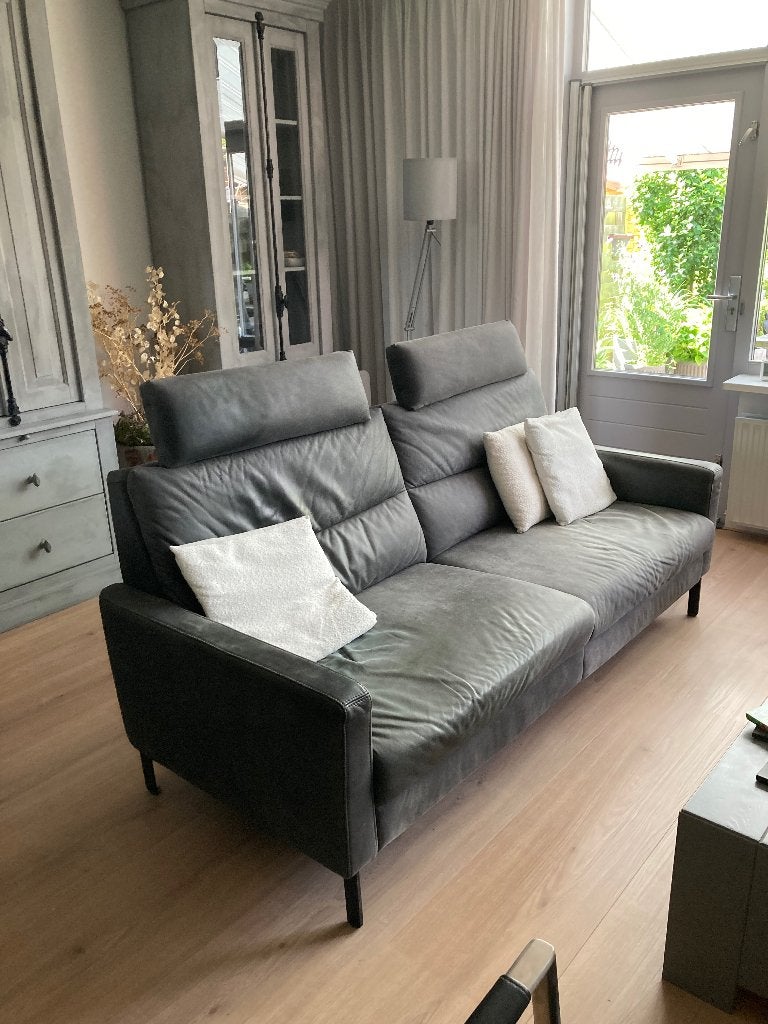 Bankstel prominent, Huis en Inrichting, Banken | Bankstellen, Ophalen, Gebruikt, Driepersoons, Leer
