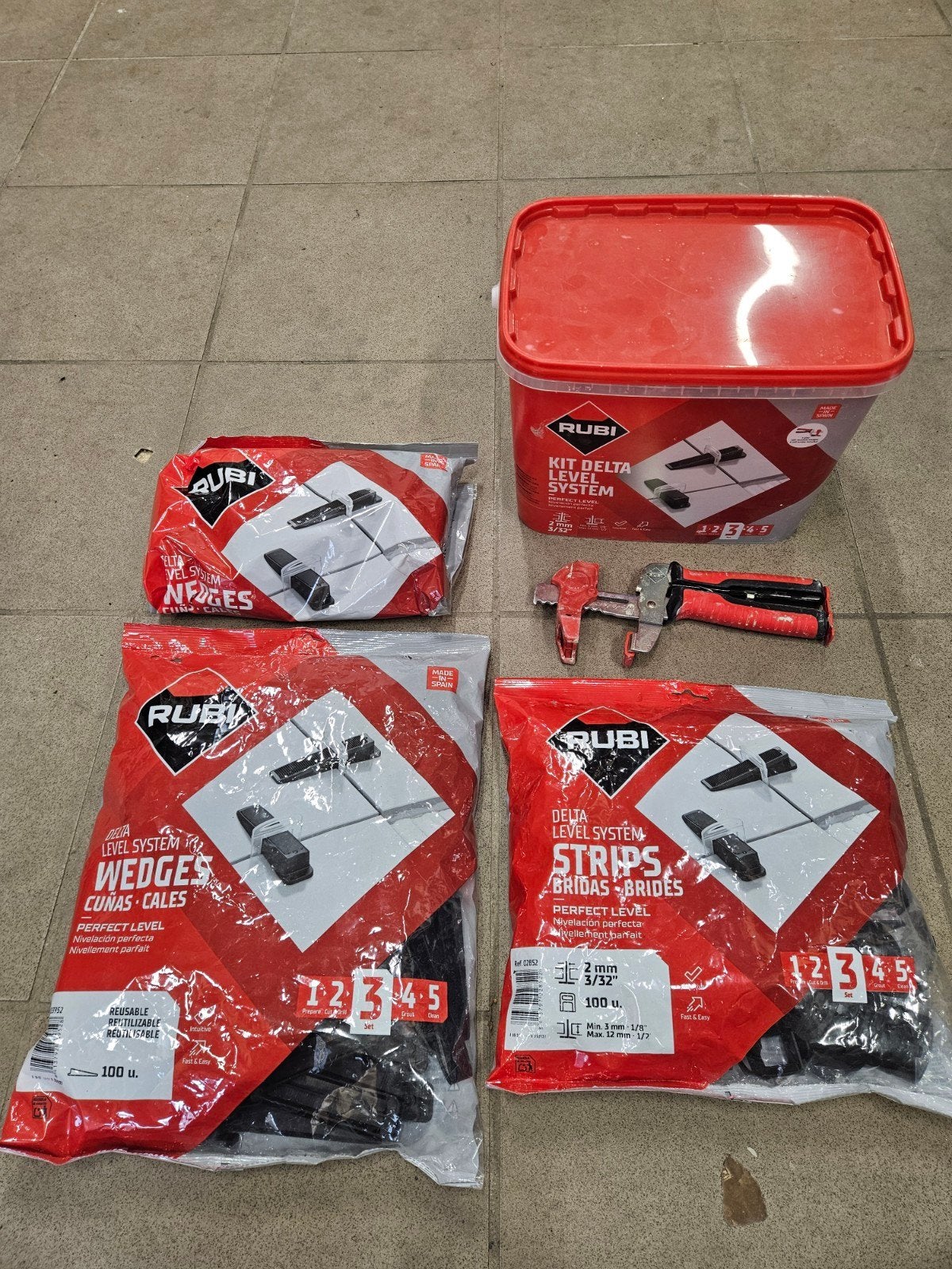 Rubi Delta Level System, 200wiggen 100 clips 2mm, Ophalen, Overige materialen, Overige typen, Minder dan 20 cm