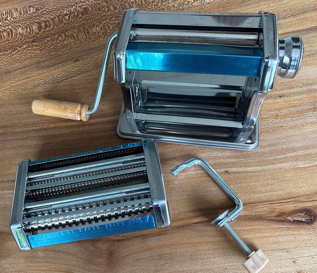 Pastamachine - Maak zelf heerlijke verse pasta!, Huis en Inrichting, Keuken | Keukenbenodigdheden, Ophalen of Verzenden, Metaal
