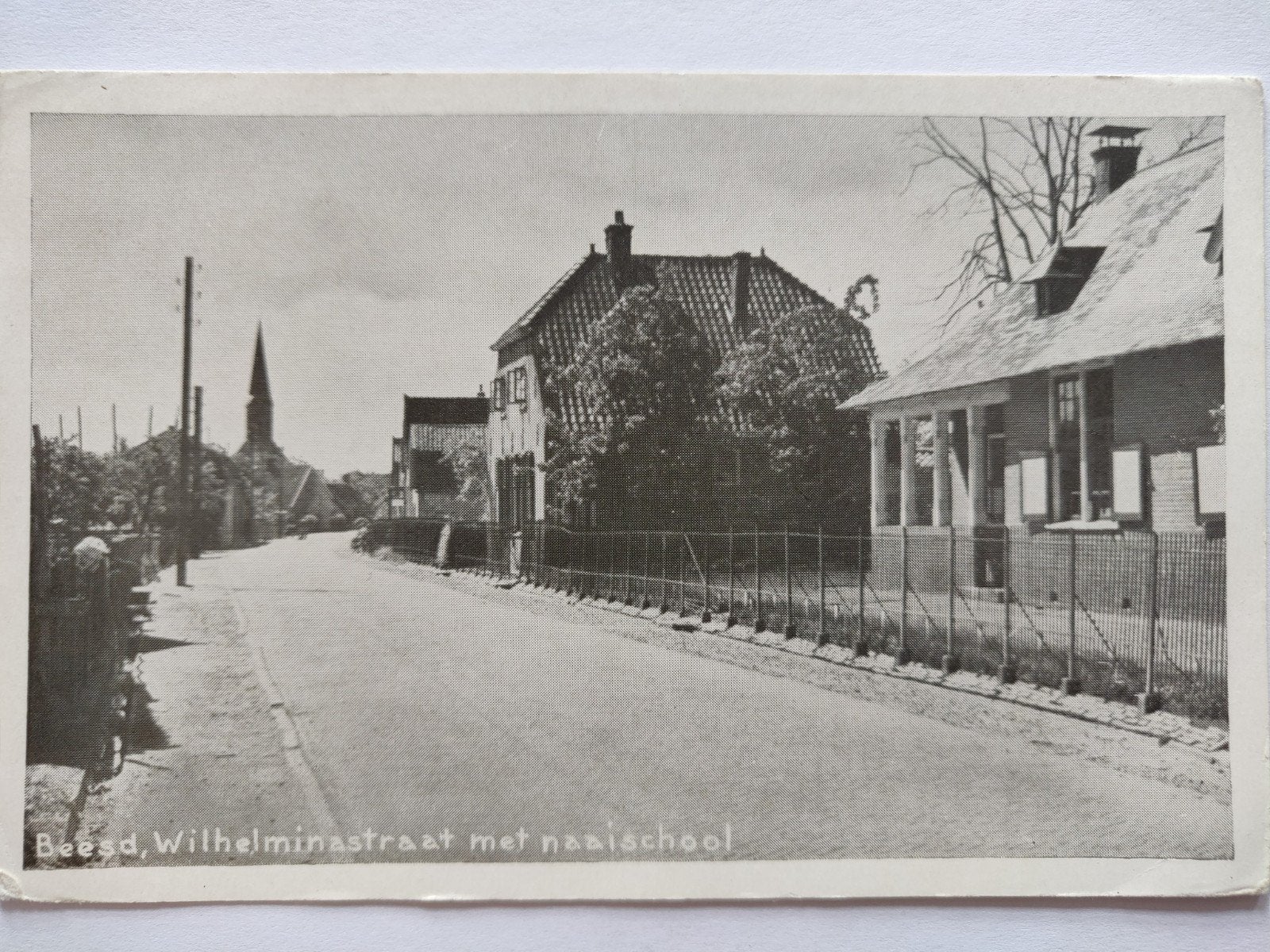 C421 Beesd, Ophalen of Verzenden, 1920 tot 1940